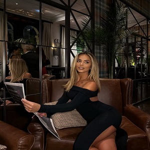 Bebek  Escort Anastasia